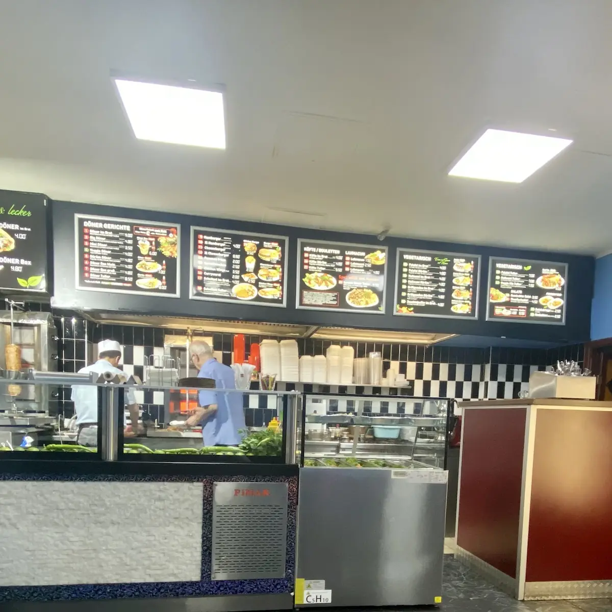 Atmosphäre, Döner x Burger