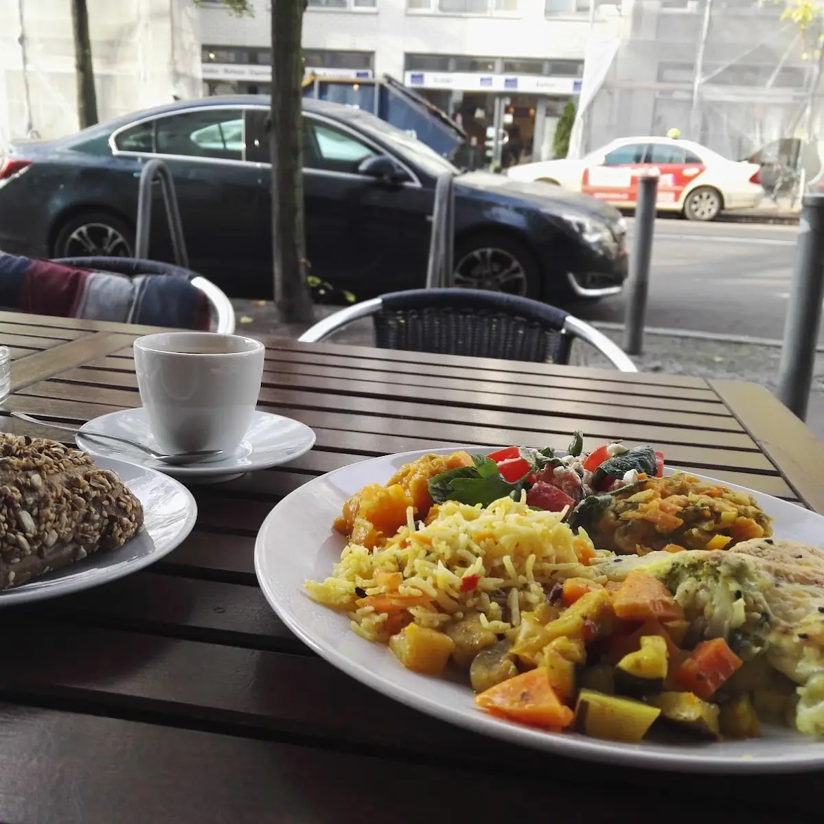 Essen und Trinken photo 3
