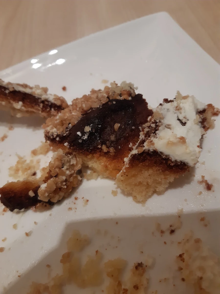 Essen und Trinken, Bäckerei Cafe Grund am Obi