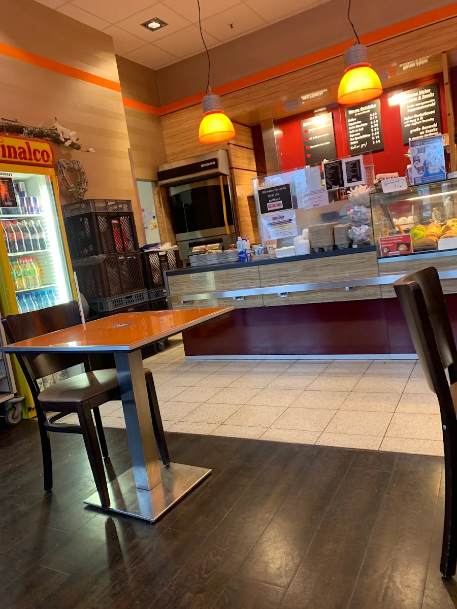 Atmosphäre, Bäckerei Cafe Grund am Obi