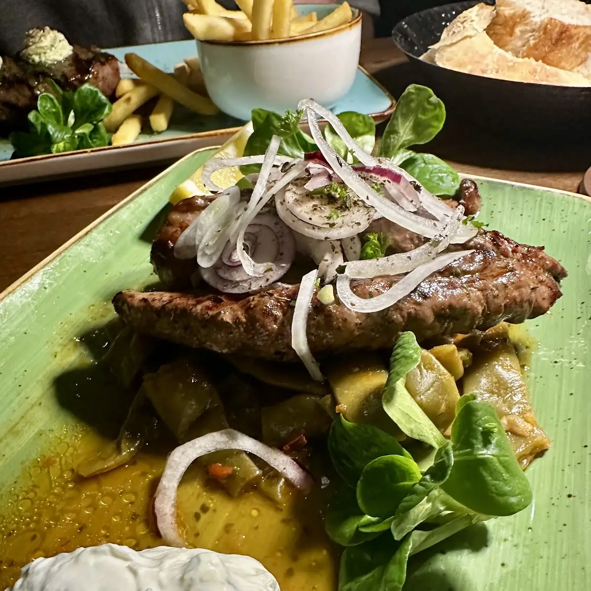 Essen und Trinken, Restaurant Akropolis