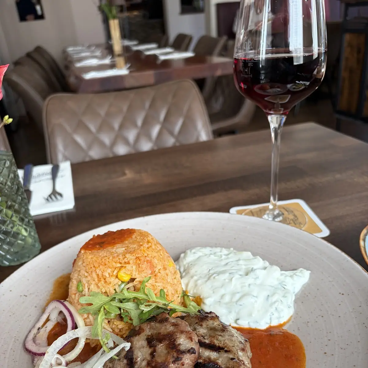 Essen und Trinken, Restaurant Akropolis