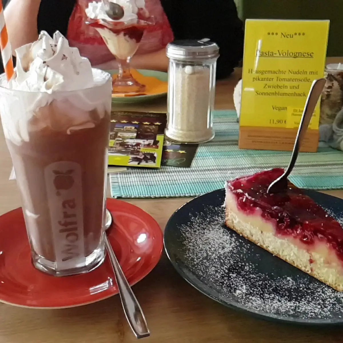Essen und Trinken photo 2