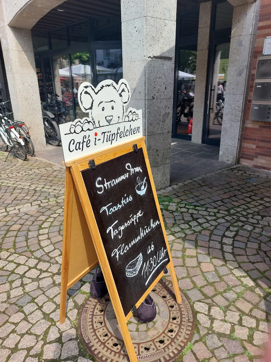 Speisekarte, Café i-Tüpfelchen