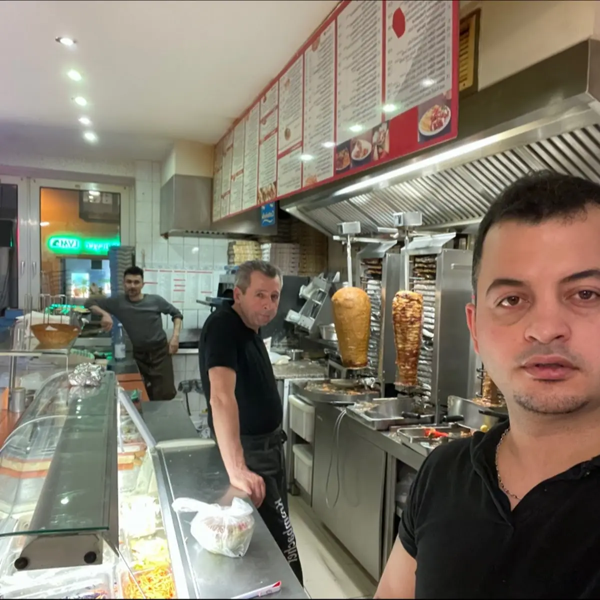 Atmosphäre, Bistro Izmir Inh. Yildirim Duygu