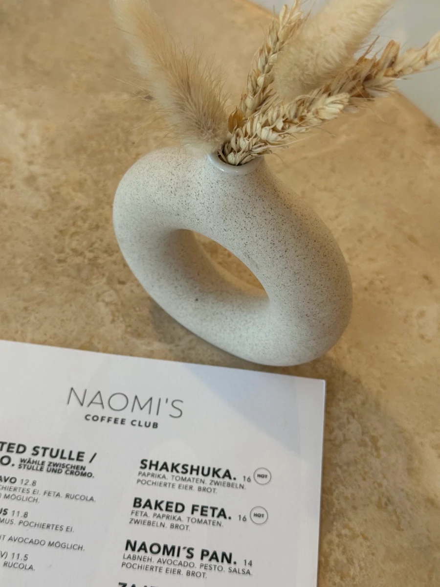 Speisekarte, Naomis Coffee Club