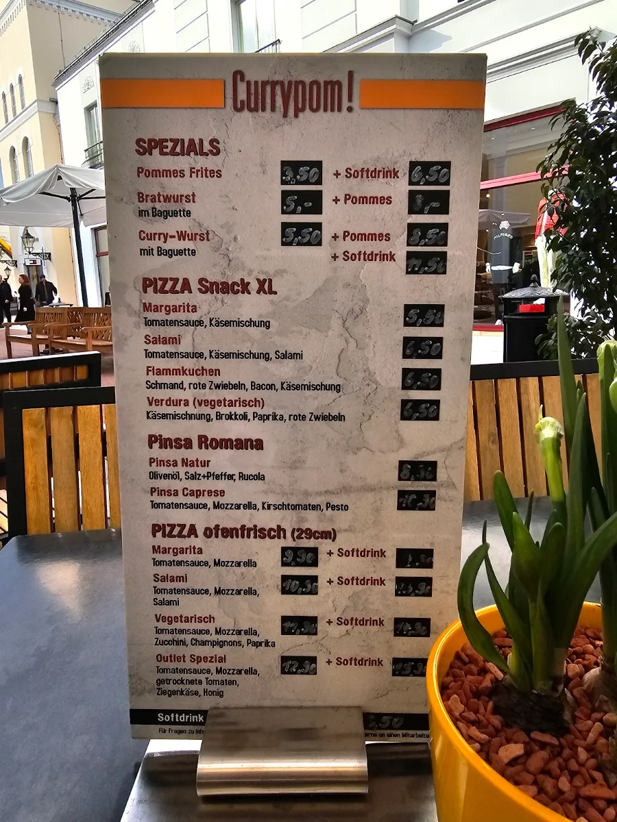 Speisekarte, Currypom! Berlin