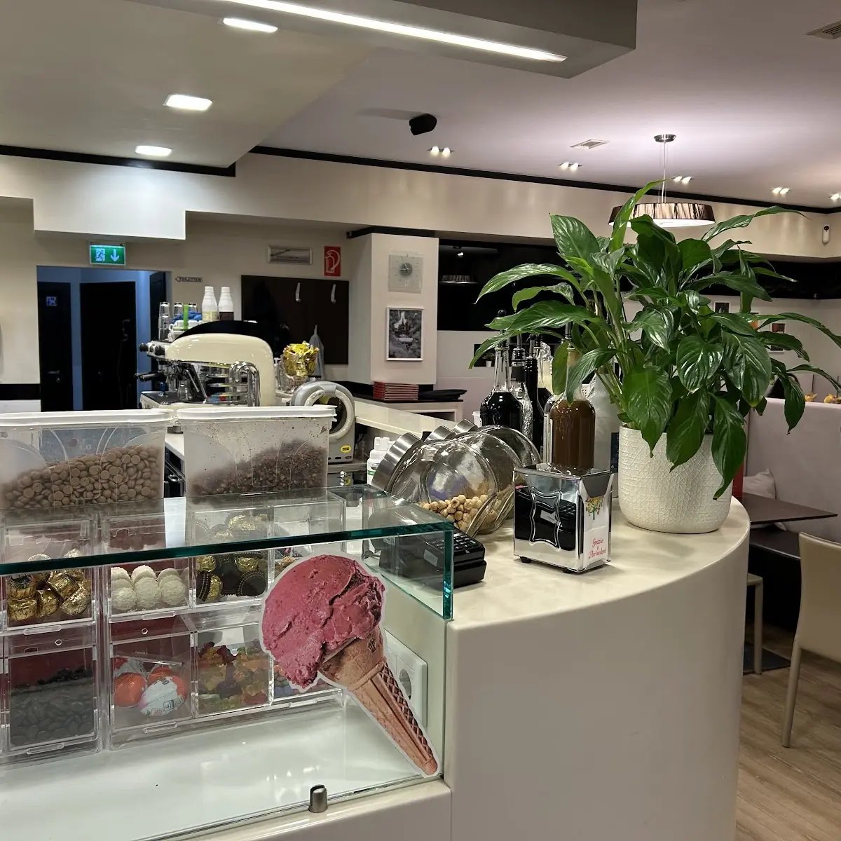 Atmosphäre, Eiscafé Bino