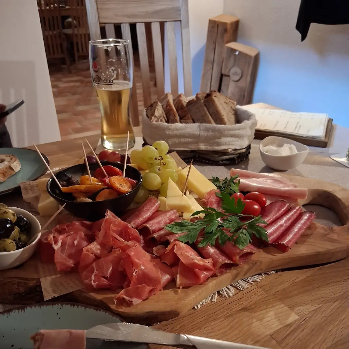 Essen und Trinken, Restaurant/Ferienwohnungen Scheune 65