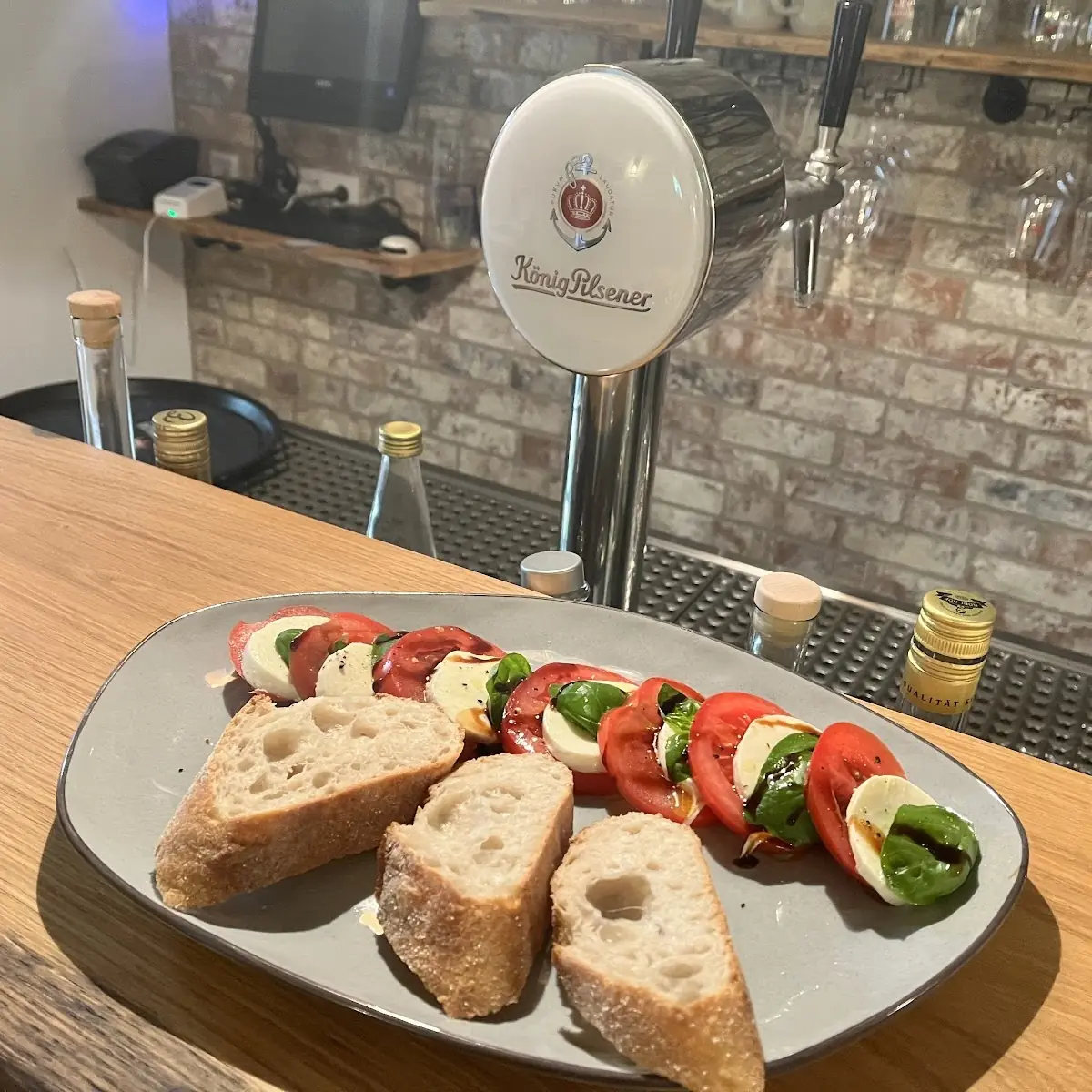 Essen und Trinken, Restaurant/Ferienwohnungen Scheune 65