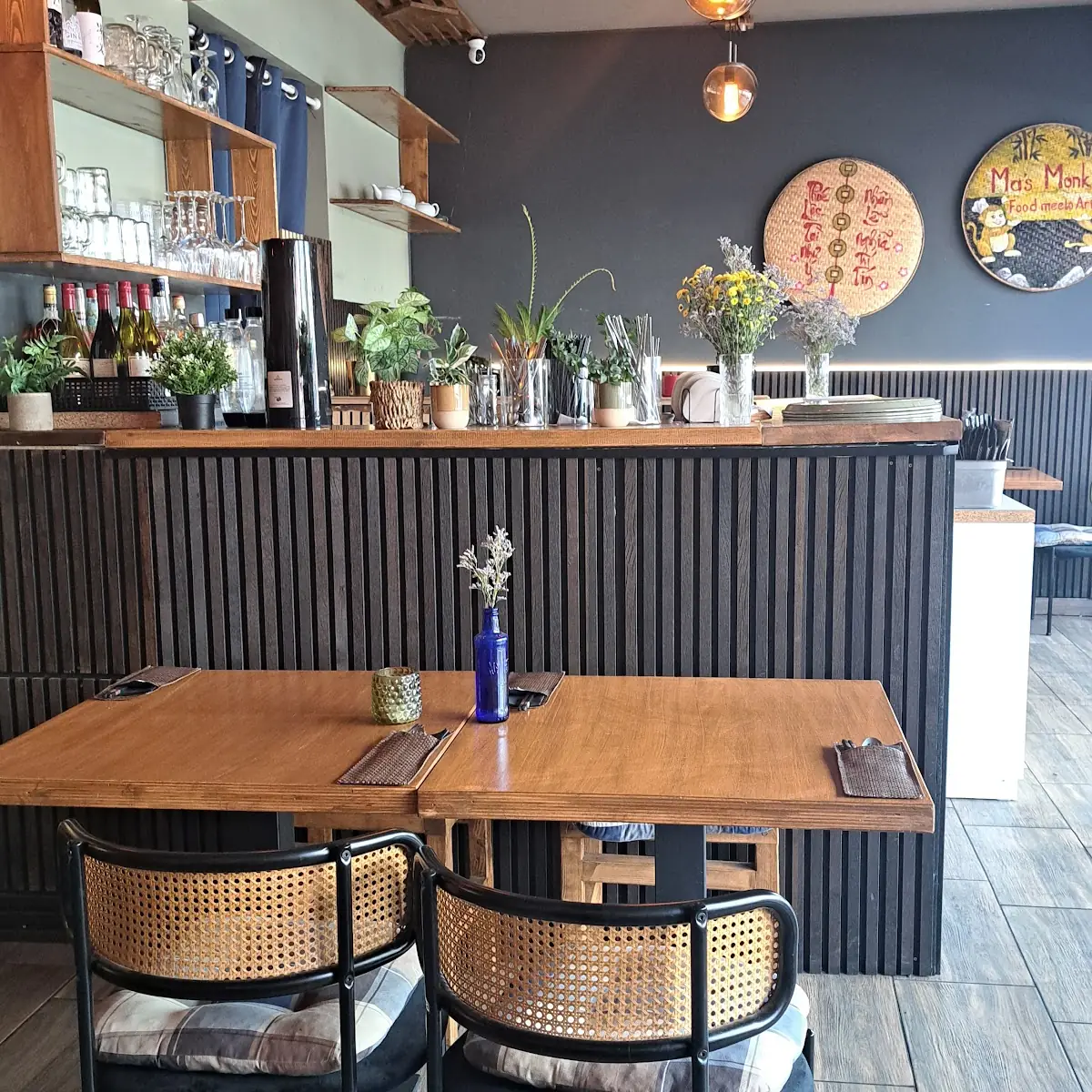 Atmosphäre, Ma's Monkie | Aachen Brand