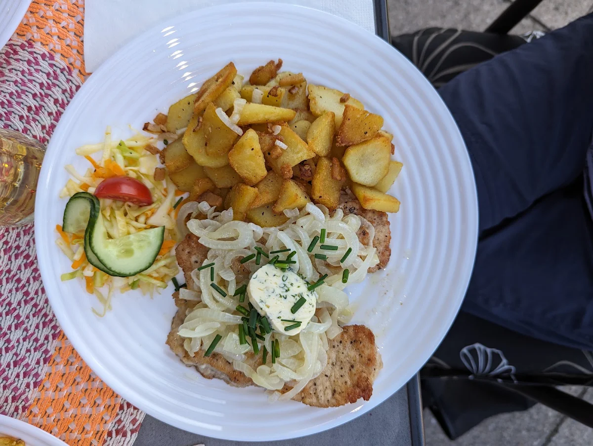 Essen und Trinken photo 2