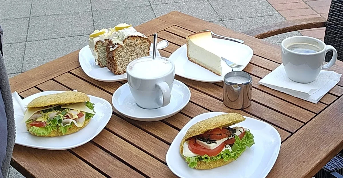Essen und Trinken photo 2
