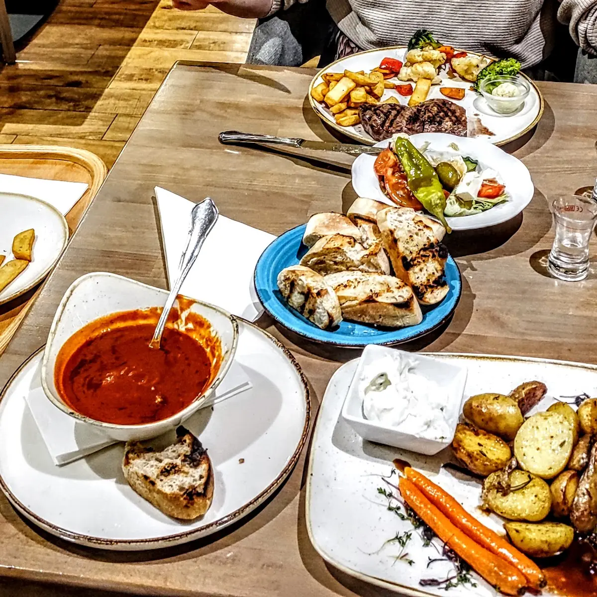 Essen und Trinken photo 9