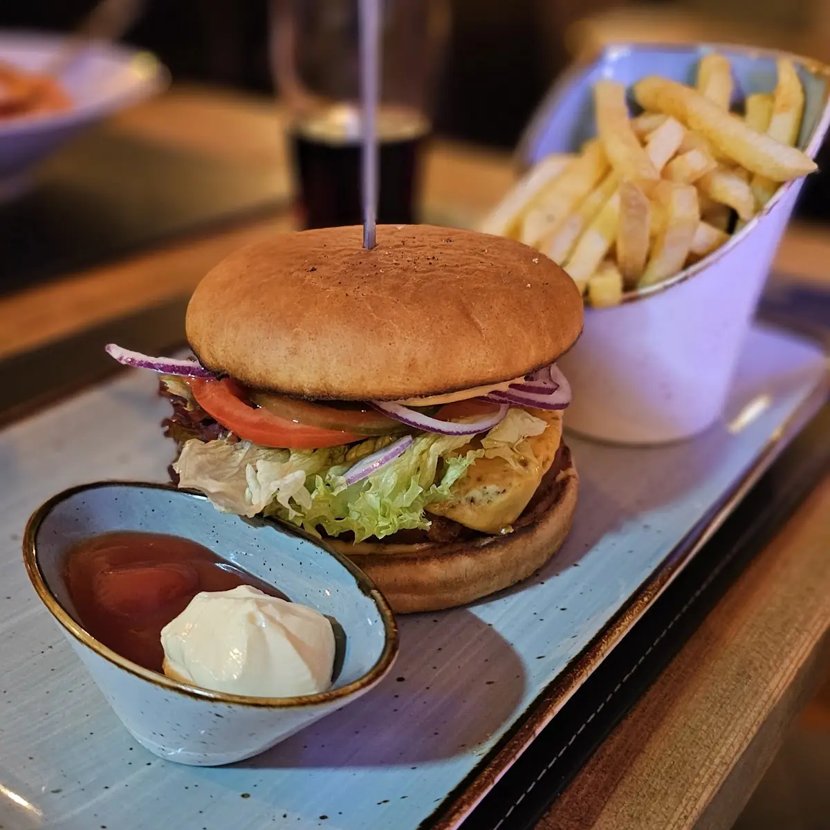 Essen und Trinken, Piatto Restaurant & Grill