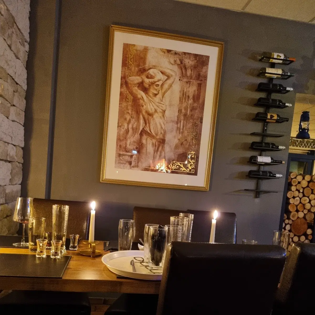 Atmosphäre, Piatto Restaurant & Grill