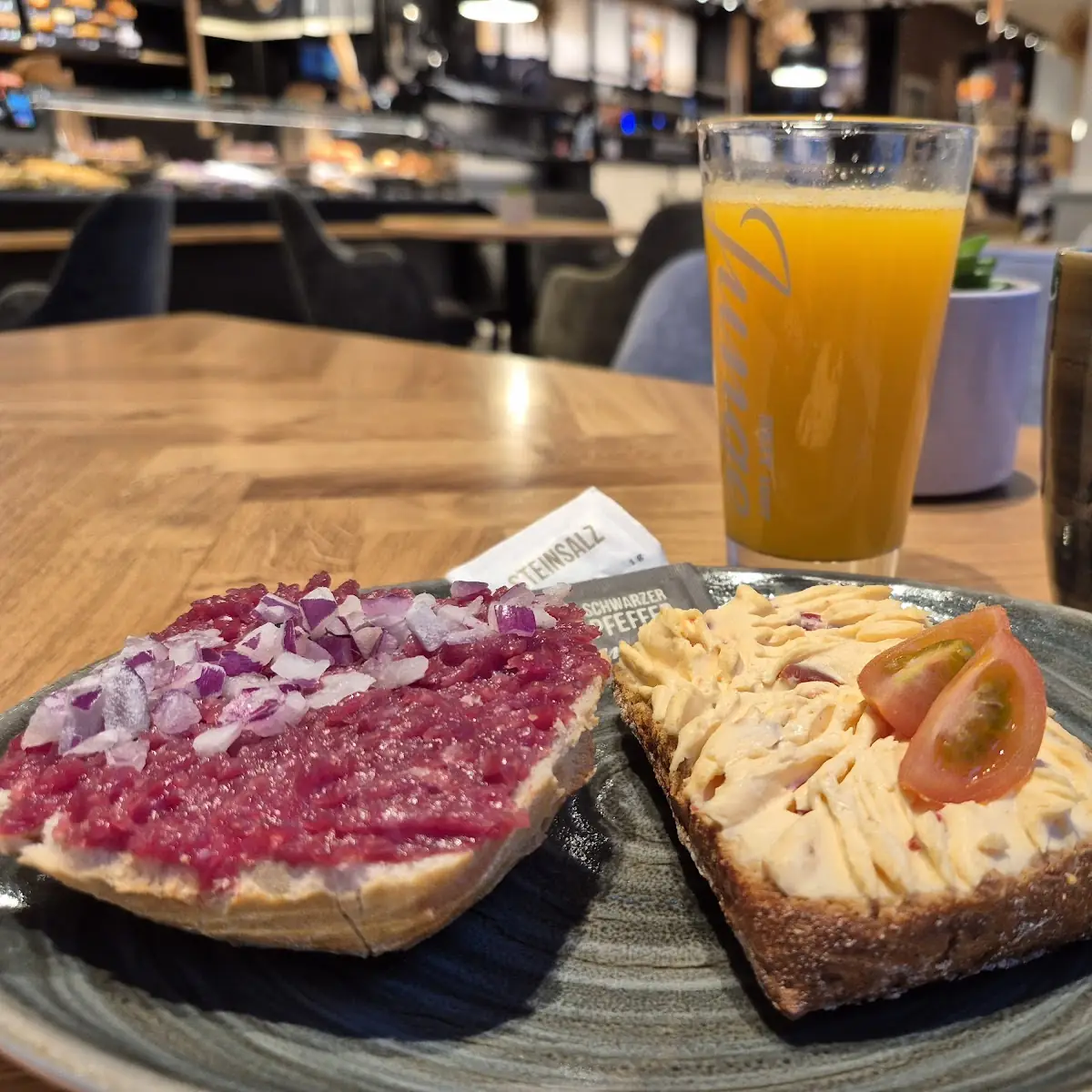 Essen und Trinken photo 2