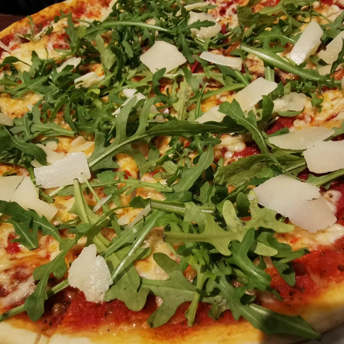 Essen und Trinken, Pizza Schad Miltenberg