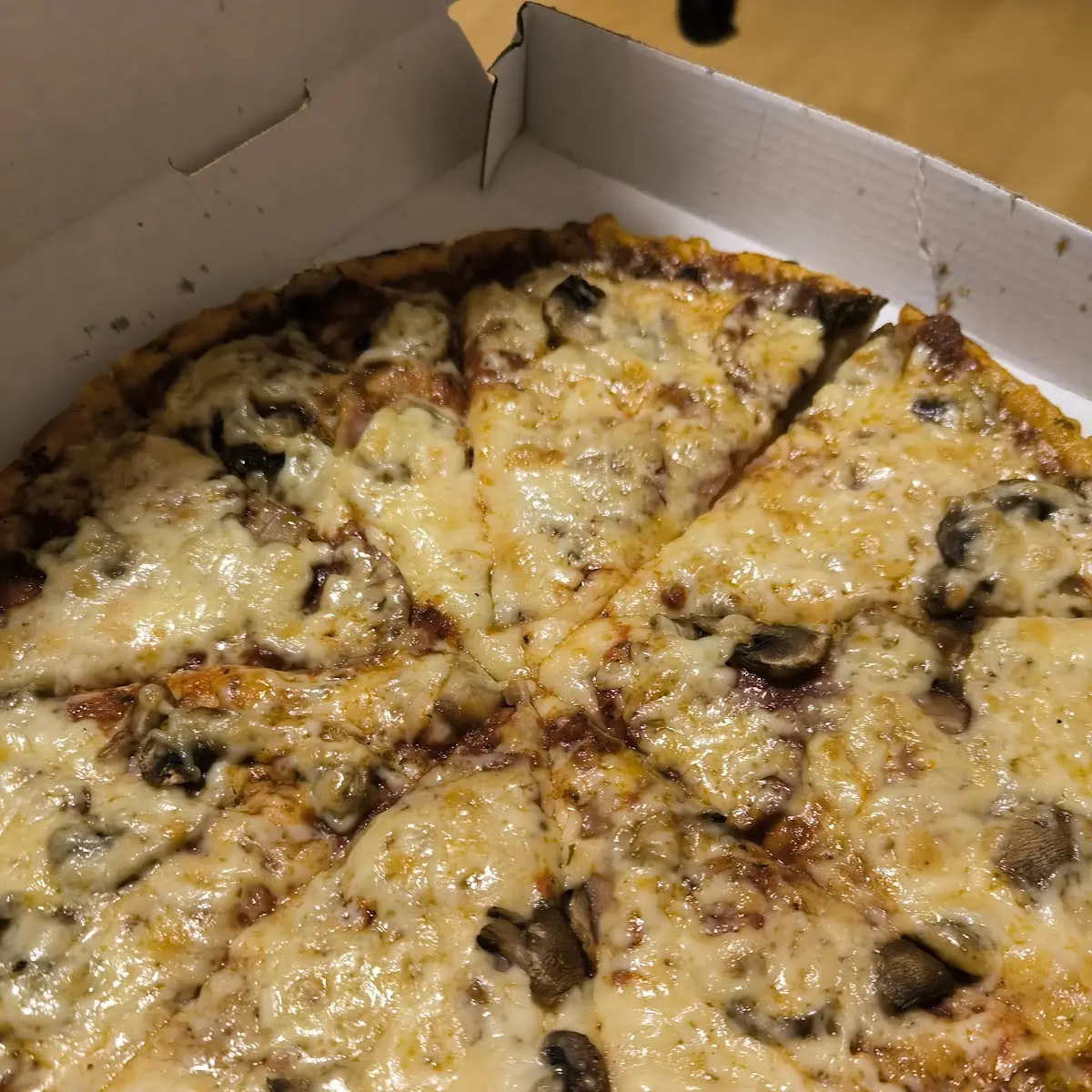 Essen und Trinken, Pizza Schad Miltenberg