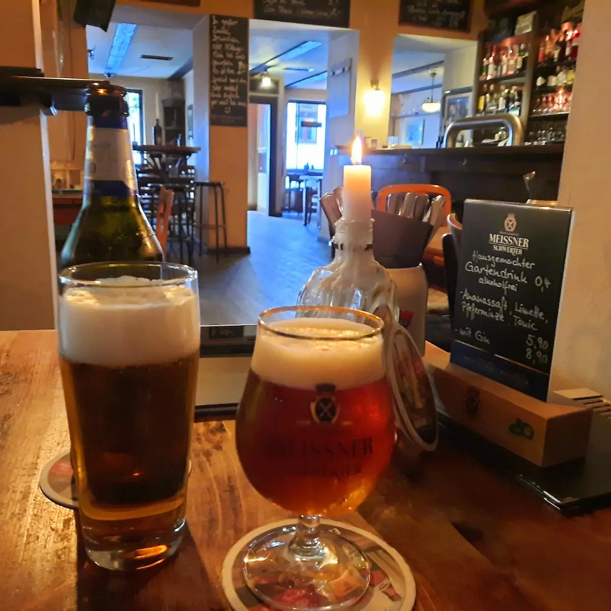 Essen und Trinken, Bottoms Up