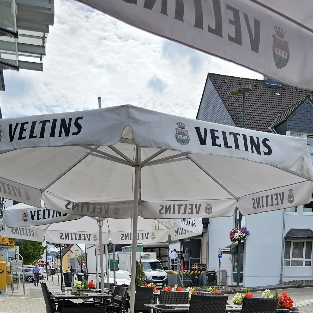 Atmosphäre, Mikos Restaurant