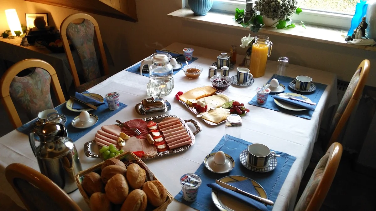 Essen und Trinken photo 2