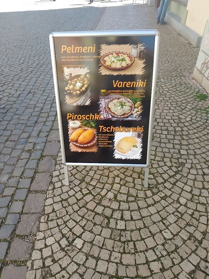 Speisekarte, Pelmeni Haus