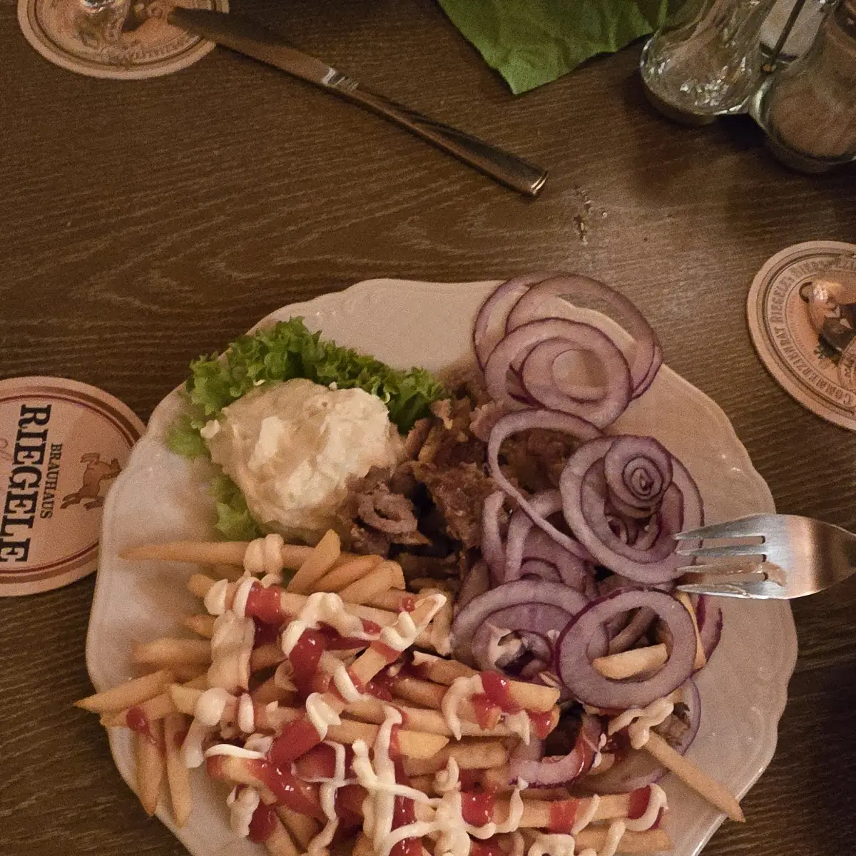 Essen und Trinken, Restaurant Trachtenheim