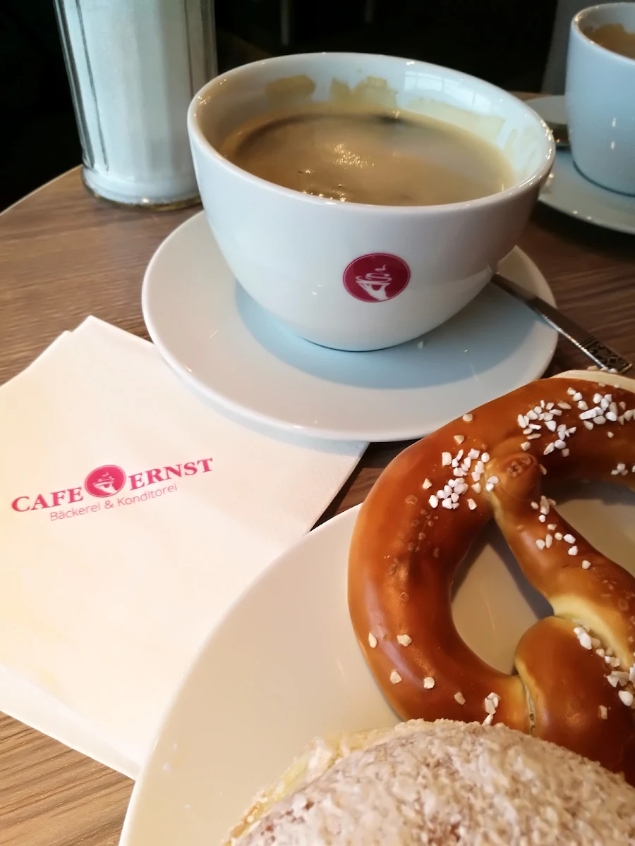 Essen und Trinken photo 3