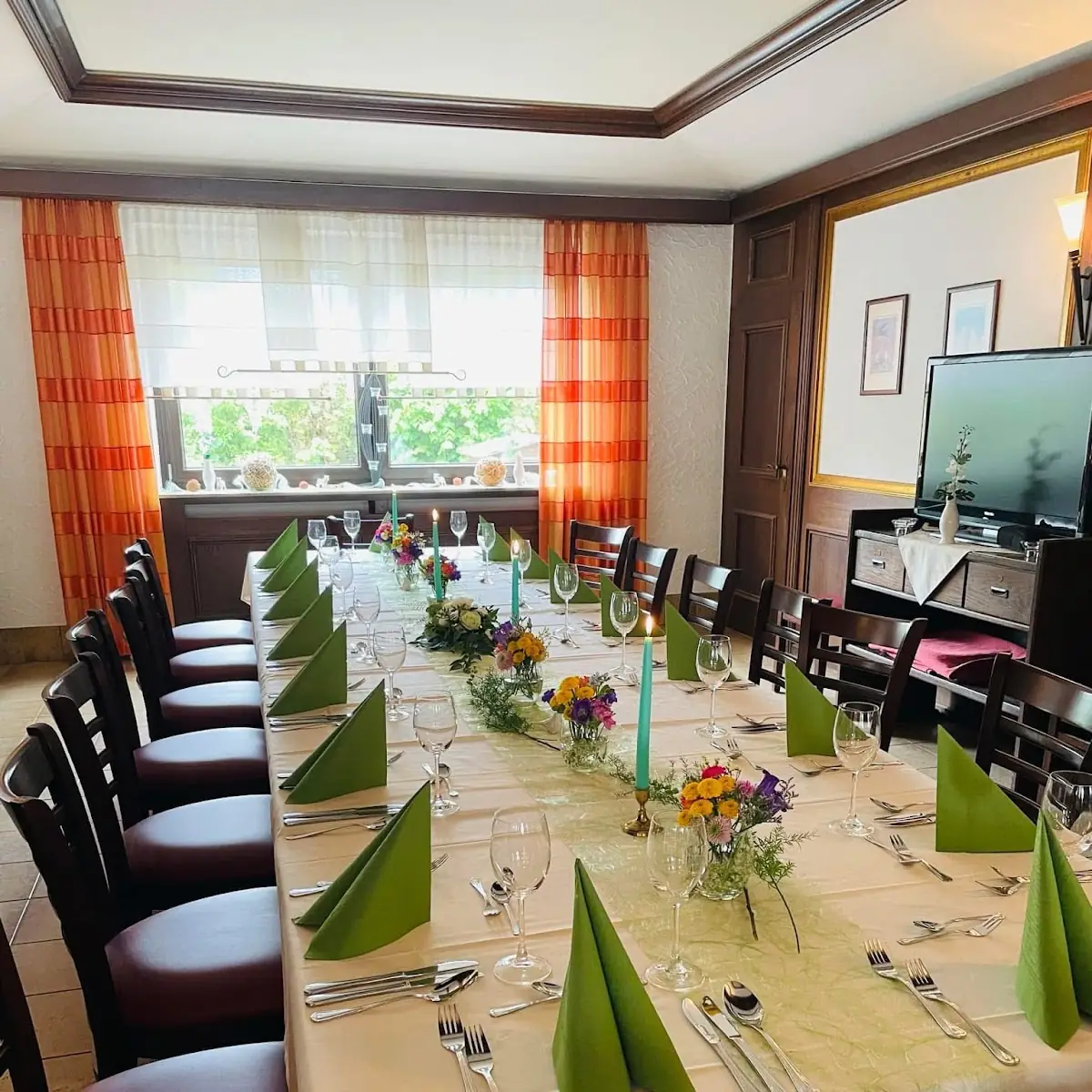 Atmosphäre, Hotel & Restaurant »Zur Struth« Neueröffnung 13.01.2026 !!! Betreiberwechsel !!!