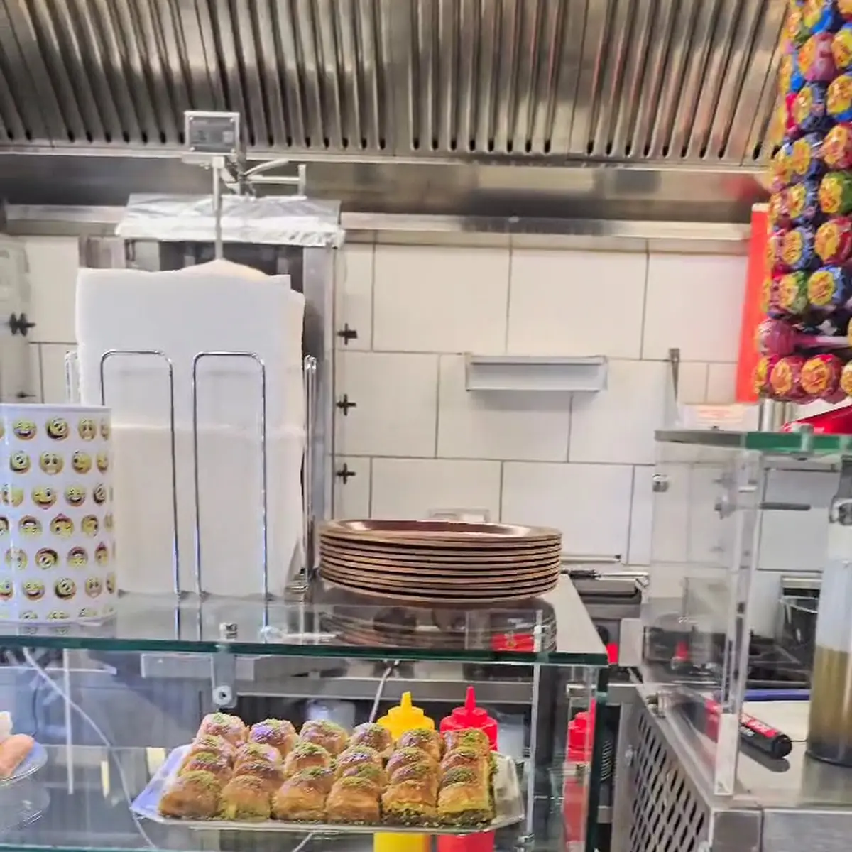 Atmosphäre, Med Döner