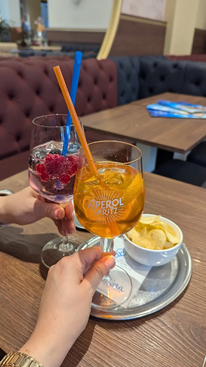 Essen und Trinken photo 2