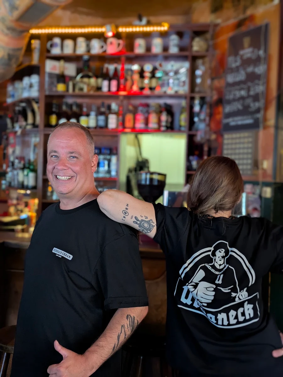 Atmosphäre, Bierhaus Urban