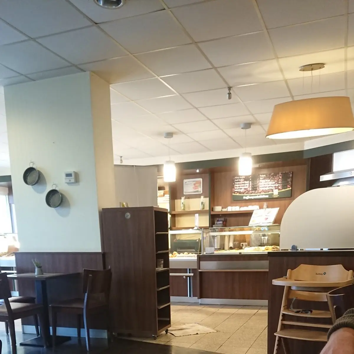 Atmosphäre, Bäckerei Schneider GmbH