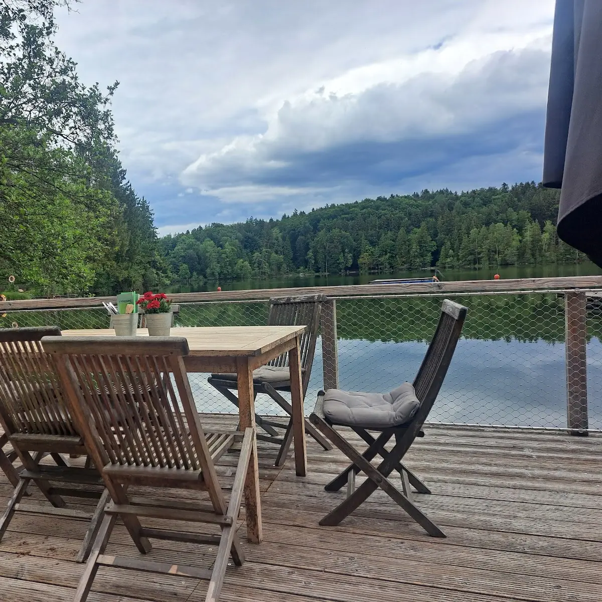 Atmosphäre, Restaurant Seebad Tüttensee