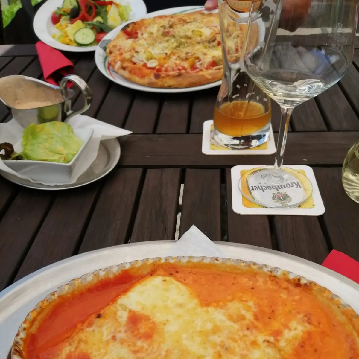 Essen und Trinken photo 1
