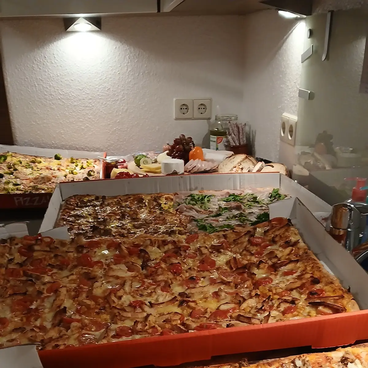 Essen und Trinken, Pizzaria Venezia Bringdienst