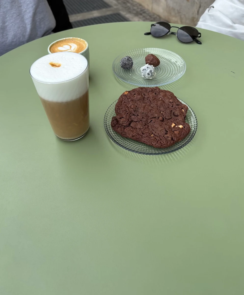 Essen und Trinken photo 2