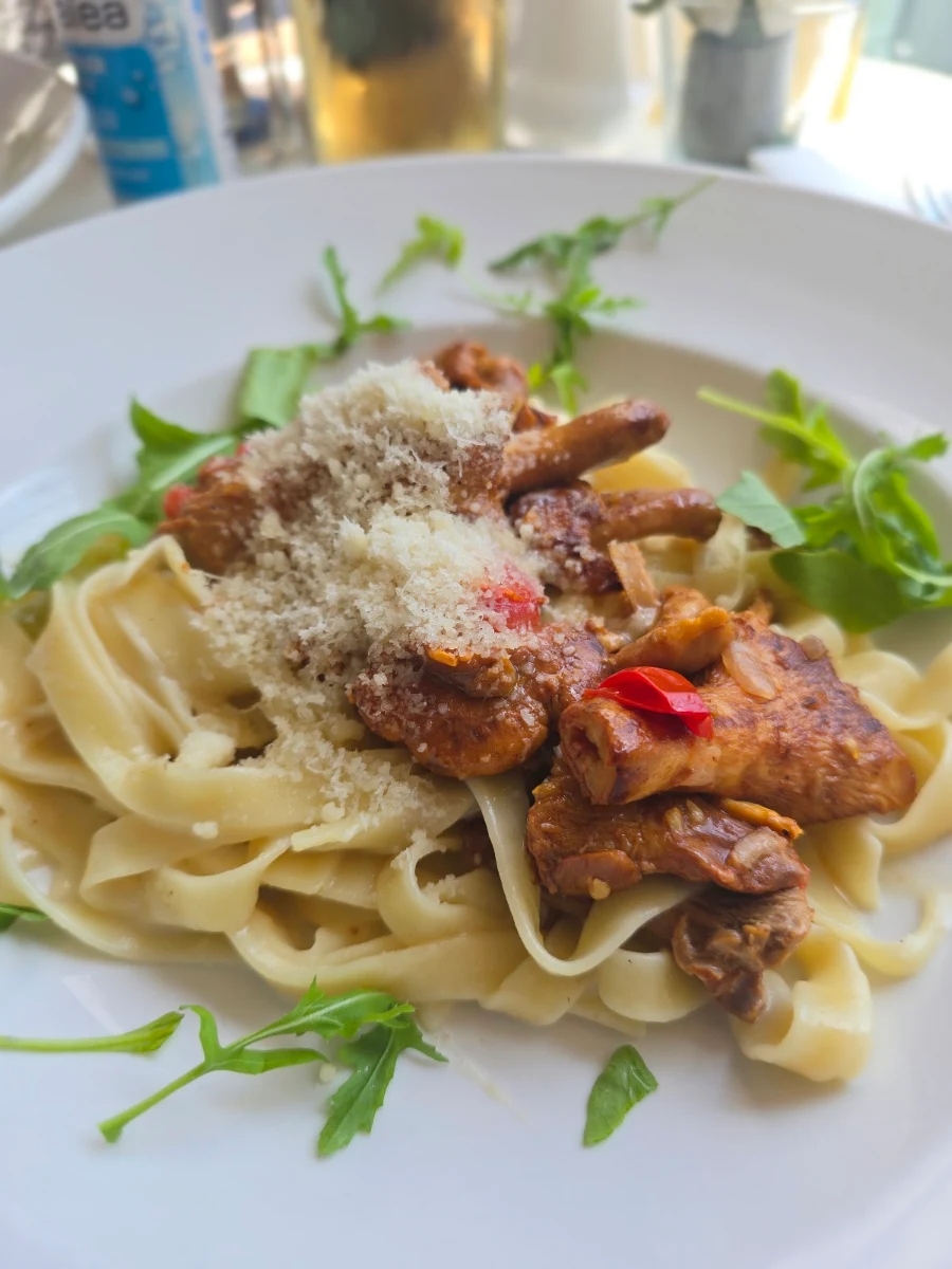 Essen und Trinken photo 2