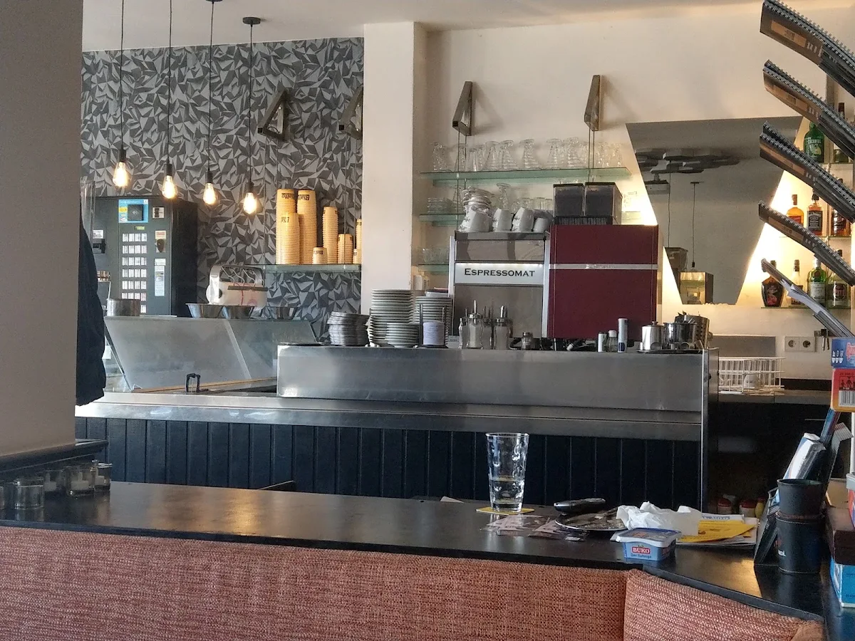 Atmosphäre, Cafe Rialto