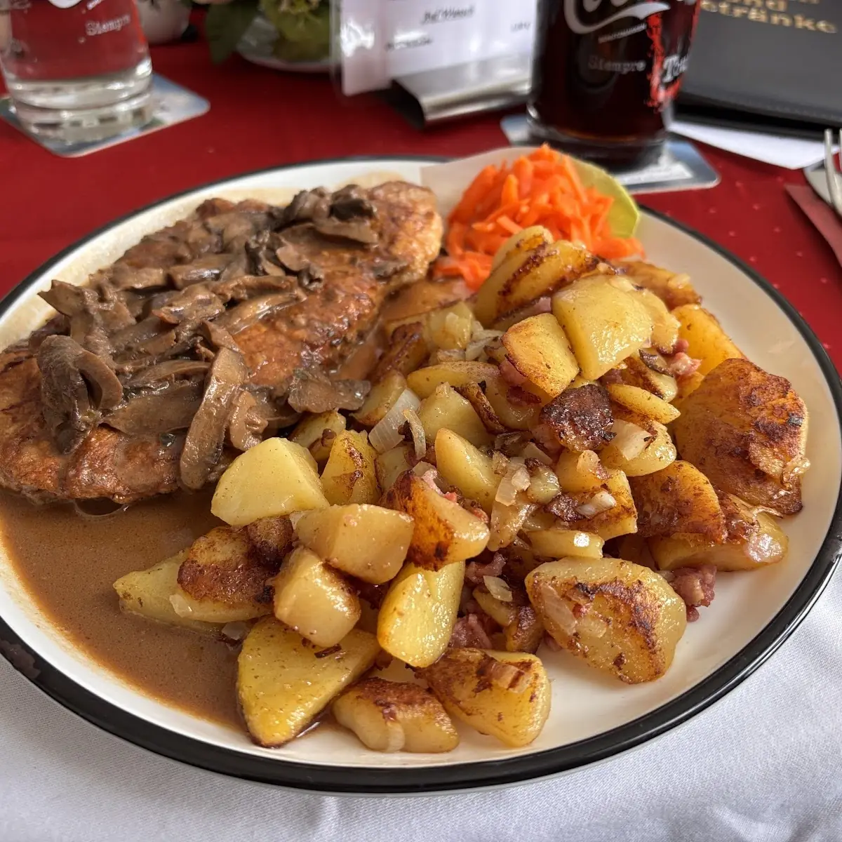 Essen und Trinken photo 1