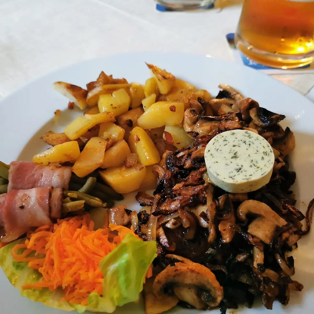 Essen und Trinken photo 7