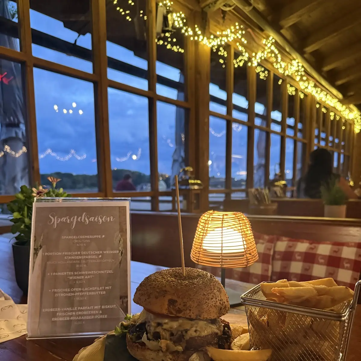 Essen und Trinken photo 2