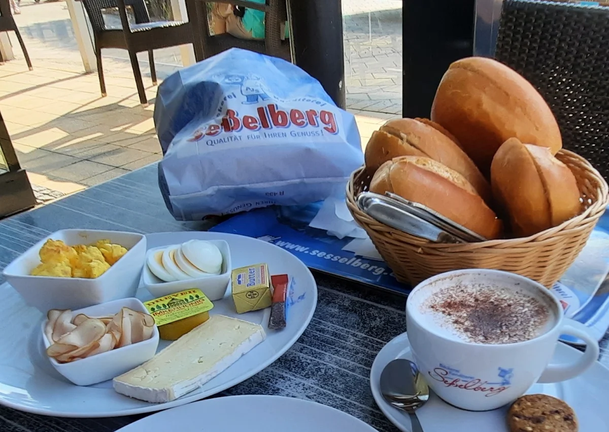 Essen und Trinken photo 4
