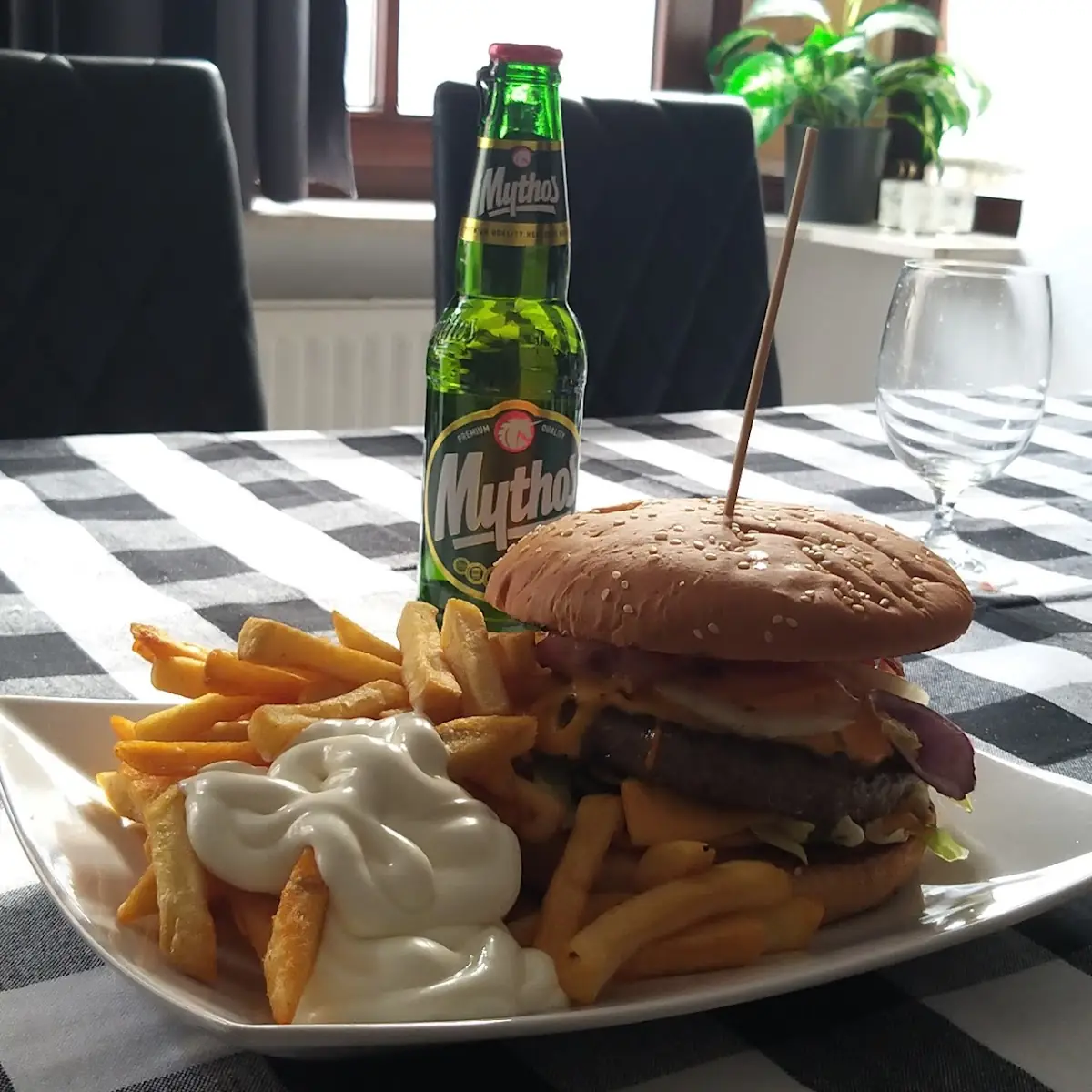 Essen und Trinken, Mykonos-Grill