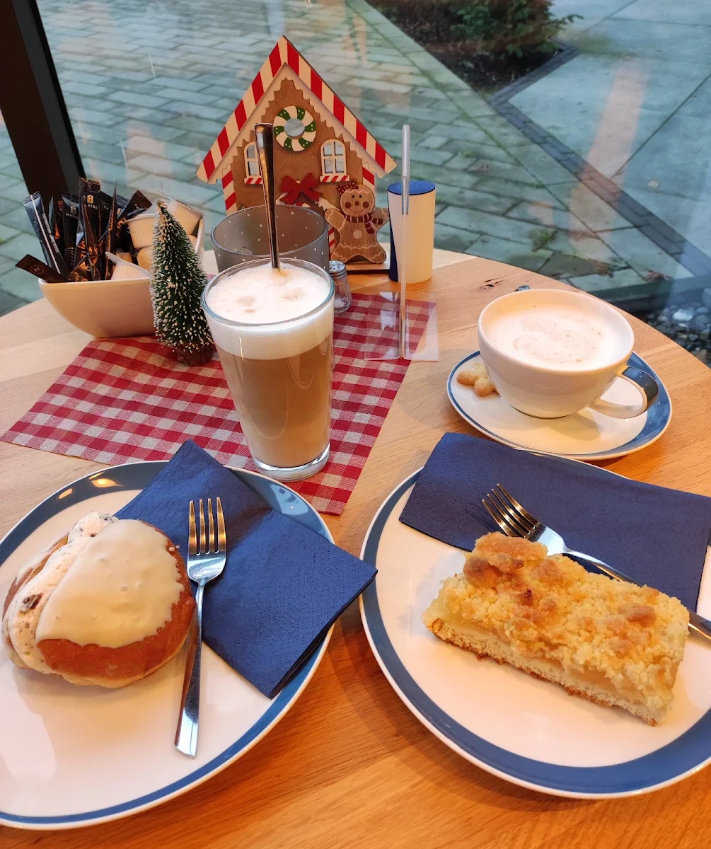 Essen und Trinken photo 3