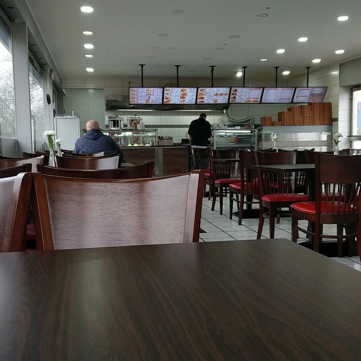 Atmosphäre, Onay Grill