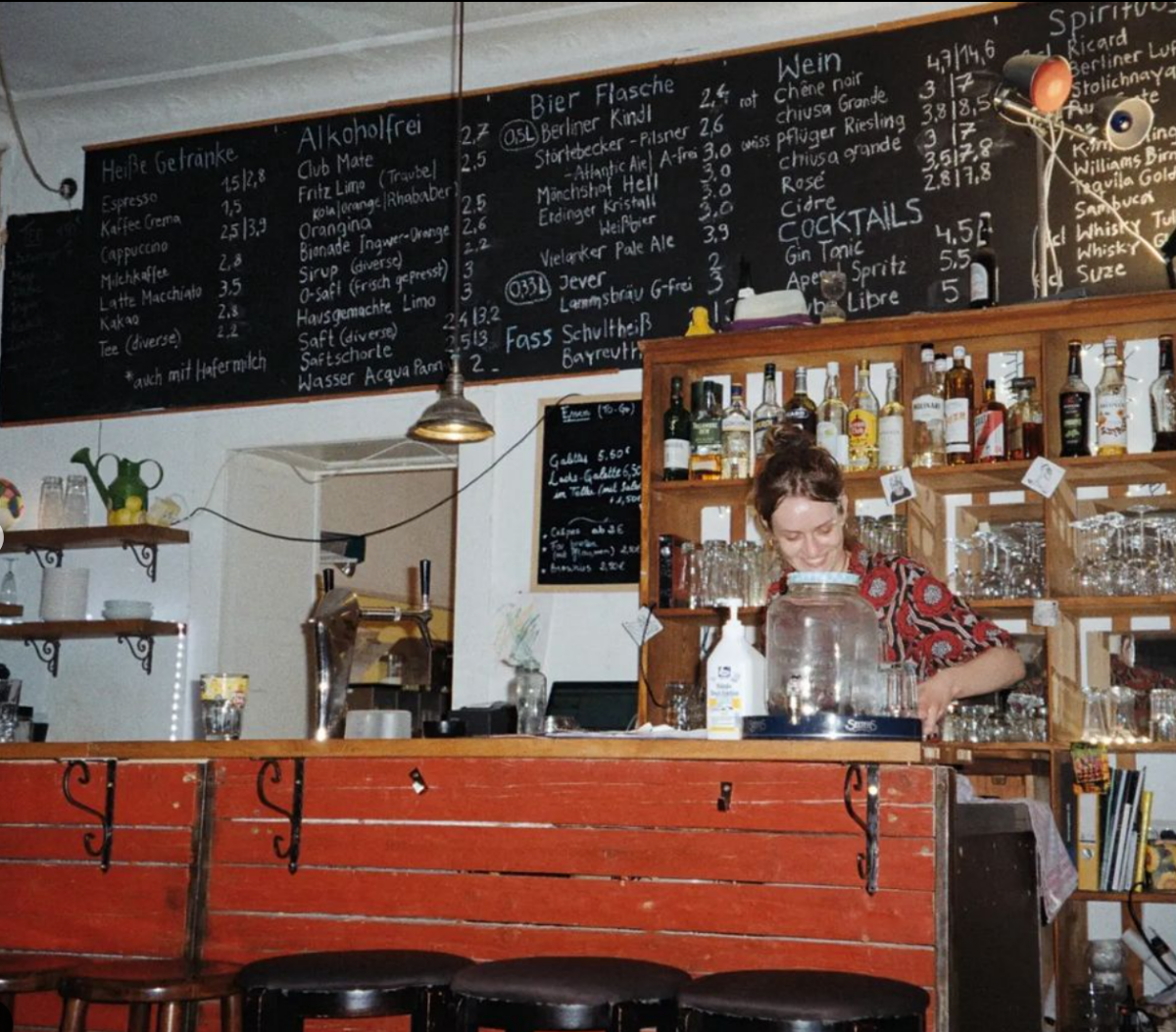 Café Plume Titelbild