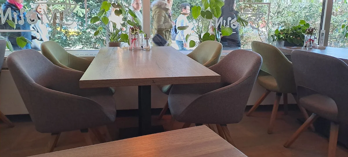 Atmosphäre, Cafe Violin