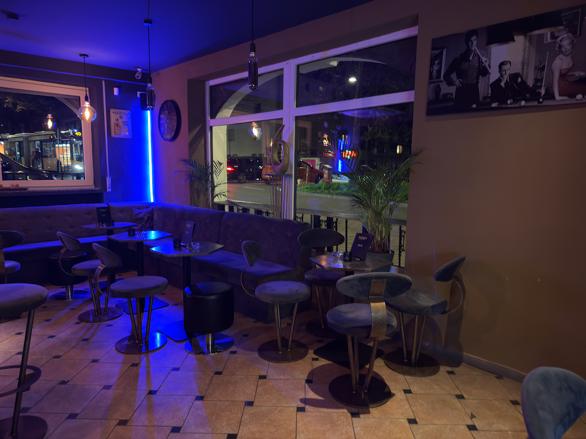 Atmosphäre, Cafe Brilant